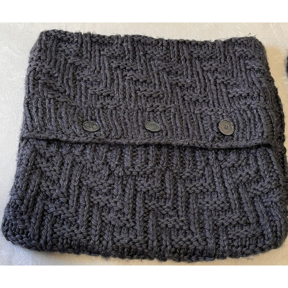 West Elm Lutz & Patmos 20"x20" Pillow Covers Cable Knit Dark Gray Set of 2 - Picture 3 of 10